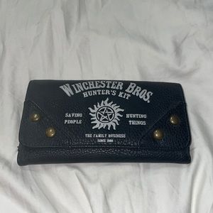 Supernatural wallet